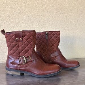 GC Shoes Reddish Brown Quilted Ankle Boots Size 7.5